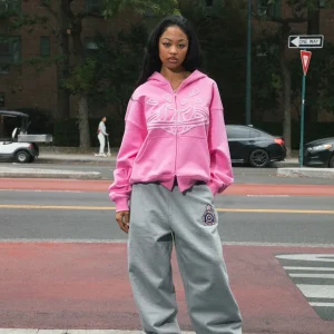 broken-planet-cuffed-sweatpants-1